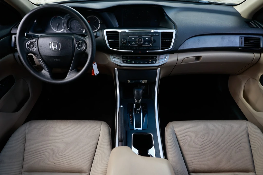 2014 Honda Accord 9th Gen - Image 2 of 12