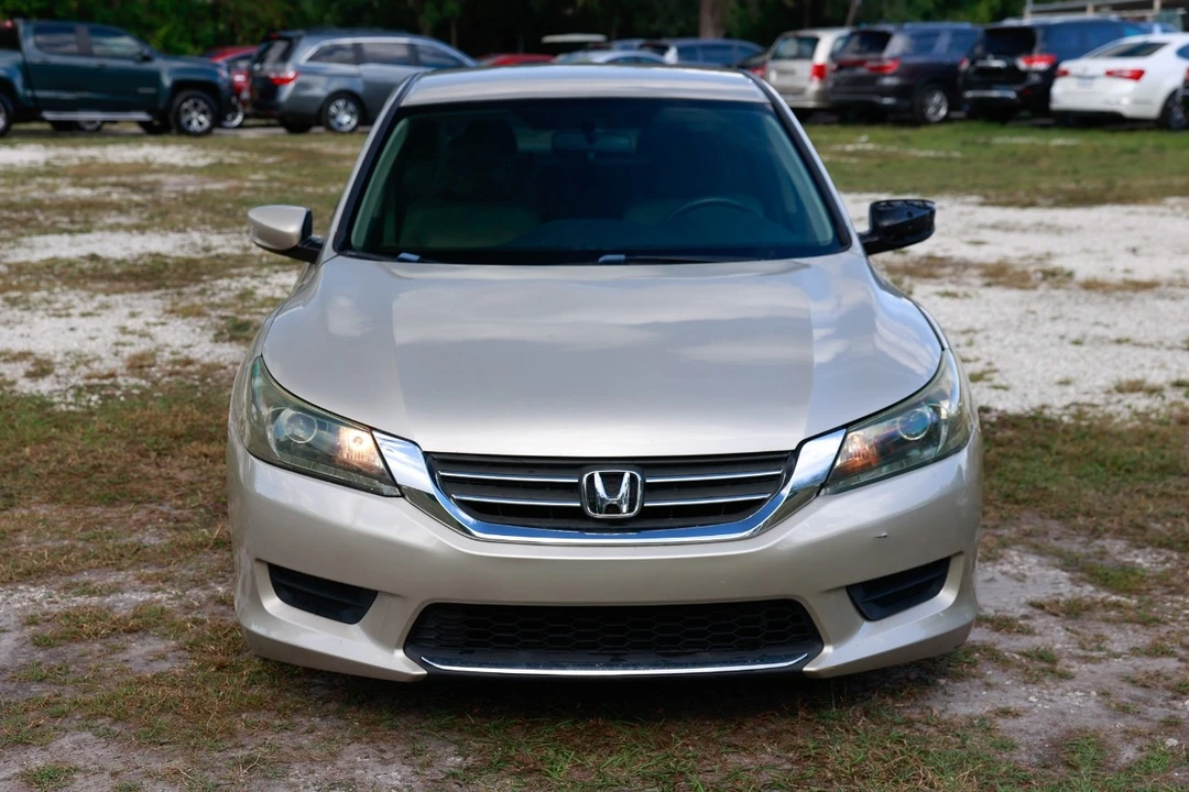 2014 Honda Accord 9th Gen - Image 19 of 21