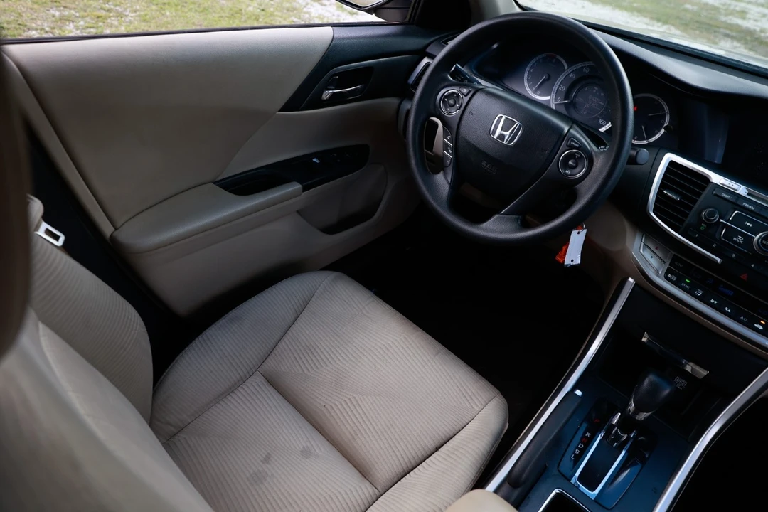 2014 Honda Accord 9th Gen - Image 20 of 21