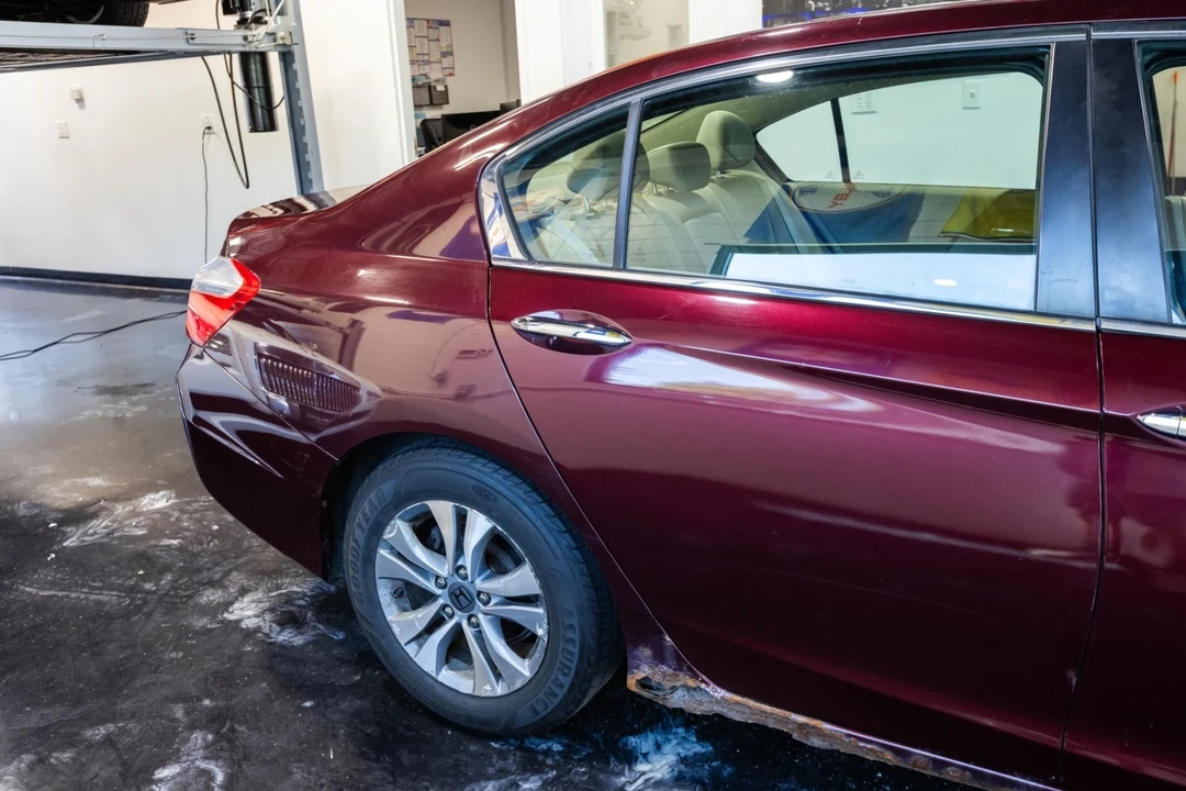 2014 Honda Accord 9th Gen - Image 13 of 21