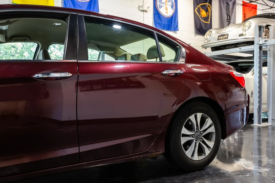 2014 Honda Accord 9th Gen - Image 7 of 21