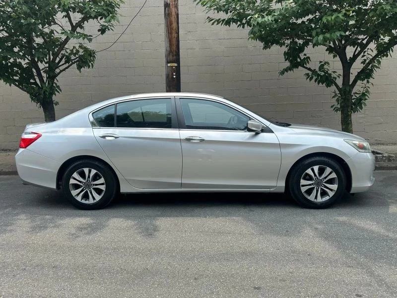 2014 Honda Accord 9th Gen - Image 4 of 12