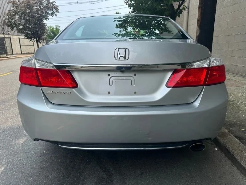 2014 Honda Accord 9th Gen - Image 6 of 12