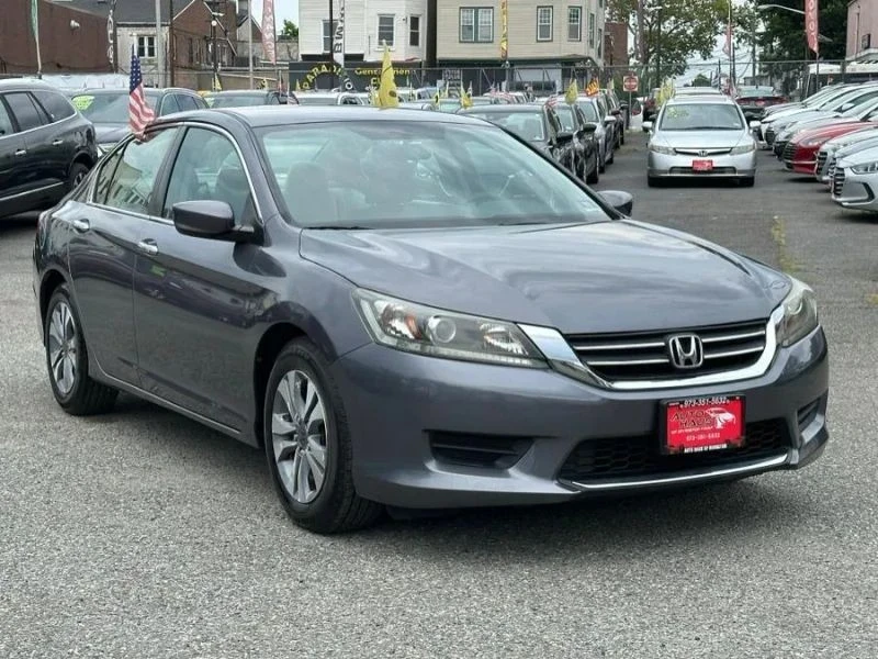 2014 Honda Accord 9th Gen - Image 3 of 12