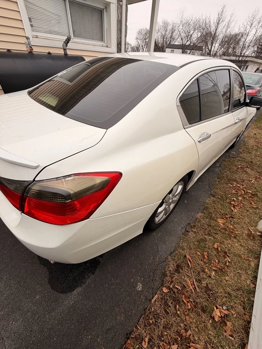 2014 Honda Accord 9th Gen - Image 4 of 14