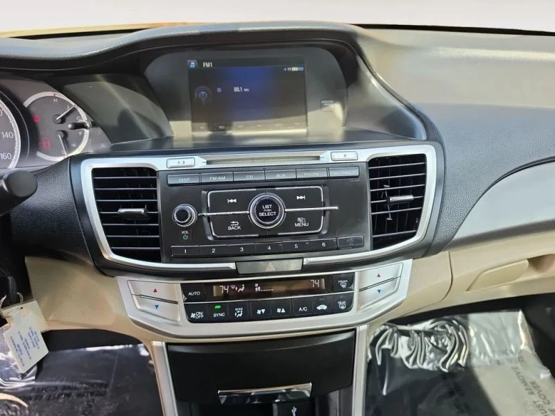 2014 Honda Accord 9th Gen - Image 11 of 12