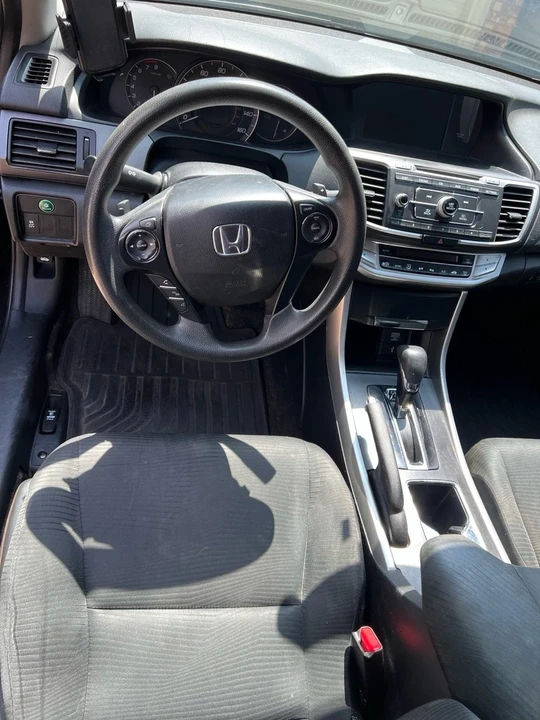 2014 Honda Accord 9th Gen - Image 10 of 18