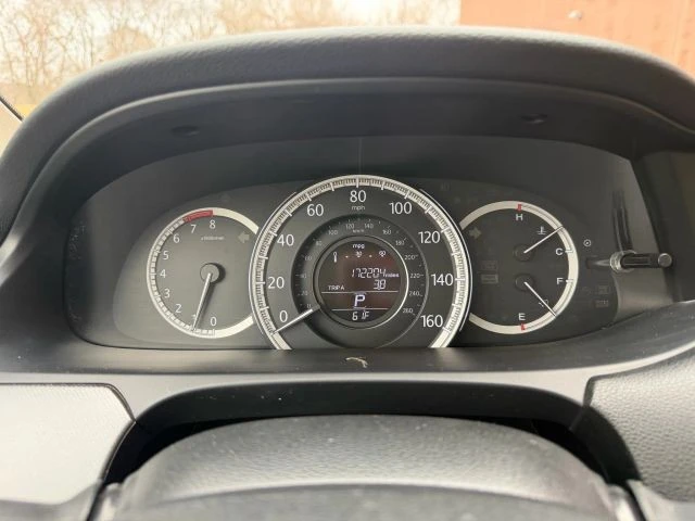 2014 Honda Accord 9th Gen - Image 18 of 21