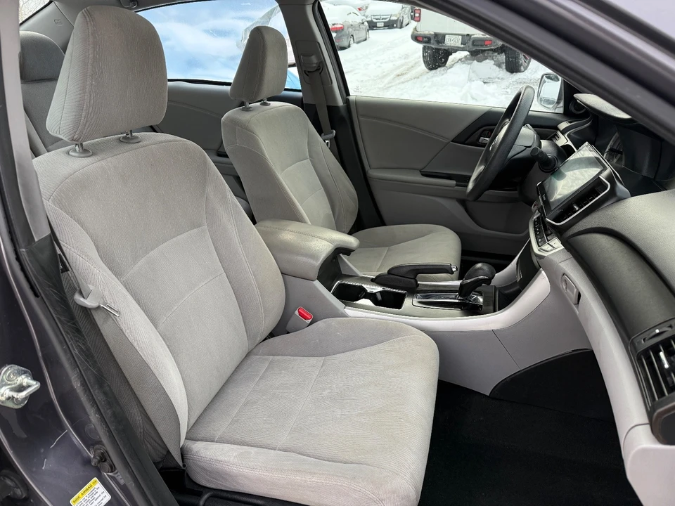 2014 Honda Accord 9th Gen - Image 15 of 20