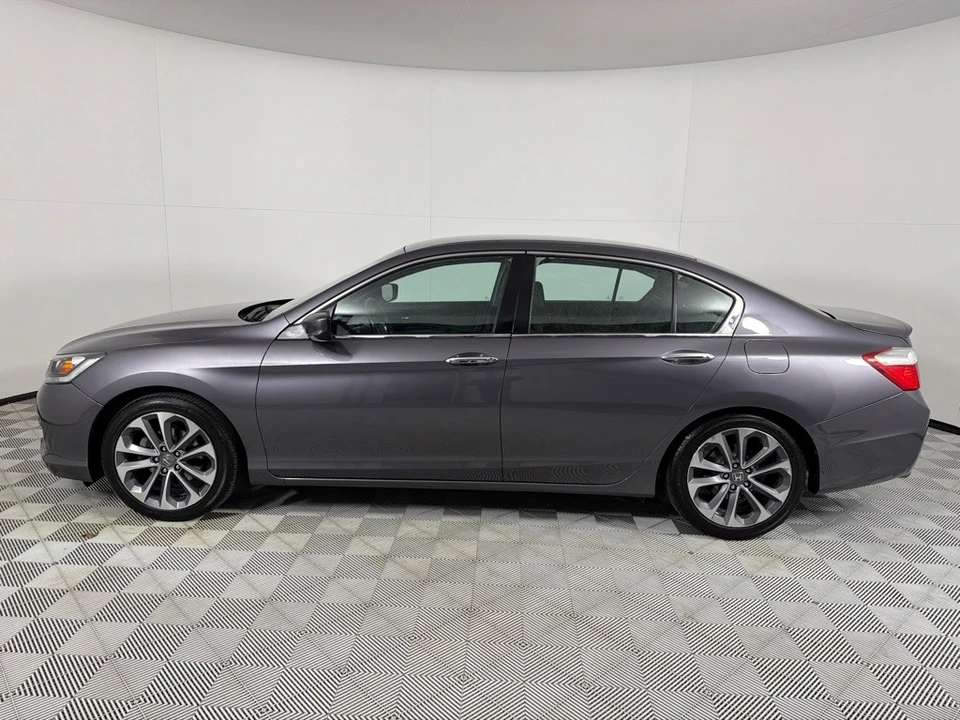 2014 Honda Accord 9th Gen - Image 8 of 12