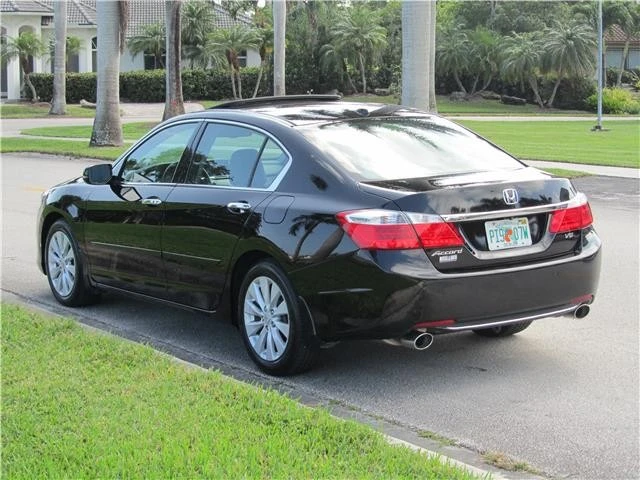 2014 Honda Accord 9th Gen - Image 7 of 12