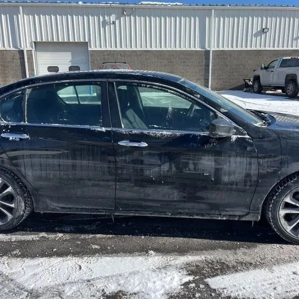 2014 Honda Accord 9th Gen - Image 11 of 12