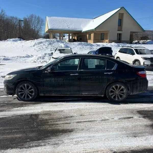 2014 Honda Accord 9th Gen - Image 3 of 12