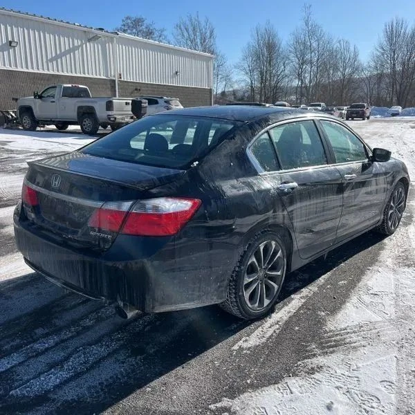 2014 Honda Accord 9th Gen - Image 8 of 12