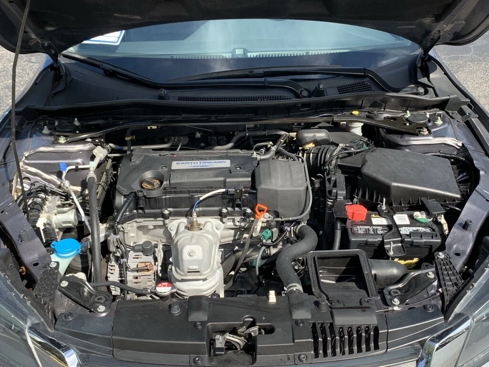 2014 Honda Accord 9th Gen - Image 10 of 12