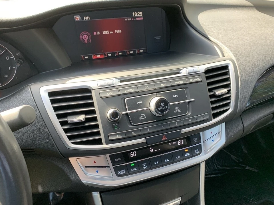 2014 Honda Accord 9th Gen - Image 7 of 12