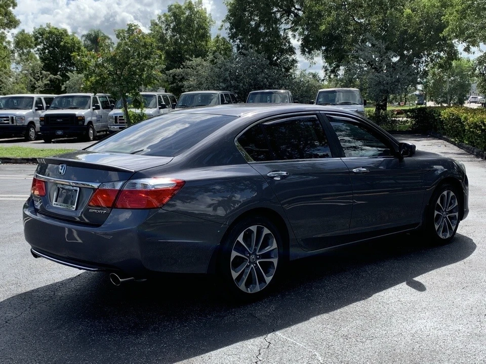 2014 Honda Accord 9th Gen - Image 3 of 12