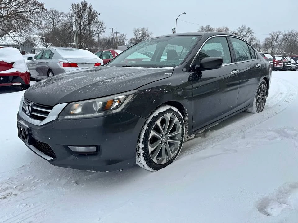 2014 Honda Accord 9th Gen - Image 1 of 17
