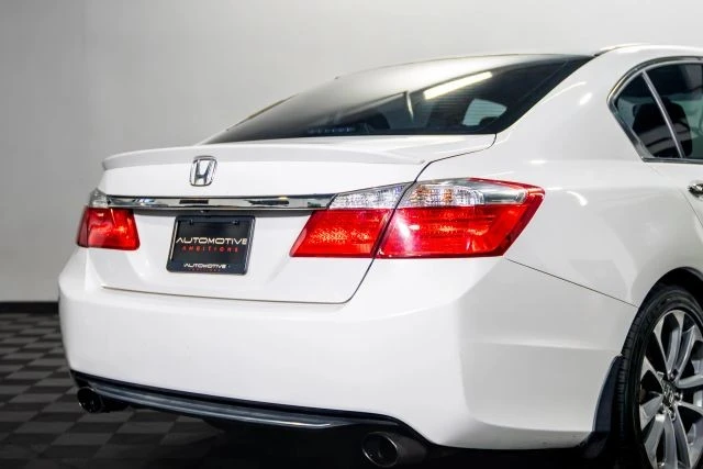 2014 Honda Accord 9th Gen - Image 15 of 21
