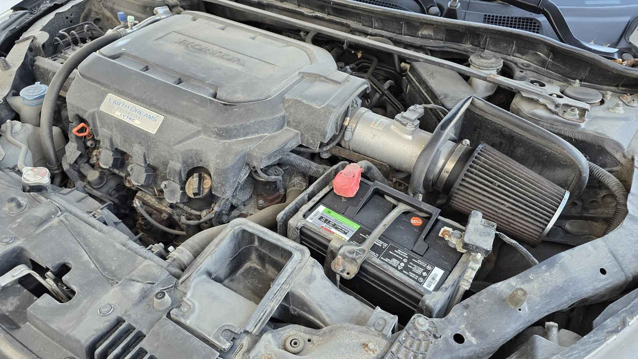 2014 Honda Accord 9th Gen - Image 19 of 22