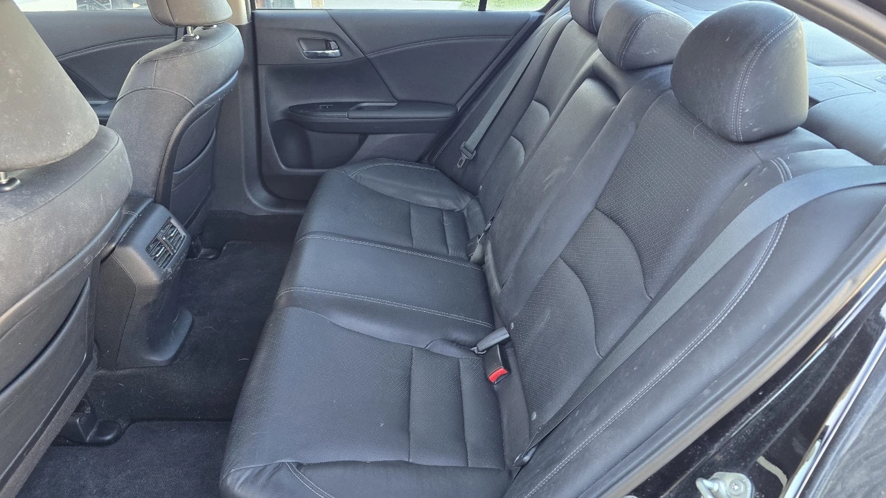 2014 Honda Accord 9th Gen - Image 16 of 22