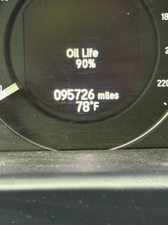 2014 Honda Accord 9th Gen - Image 10 of 21
