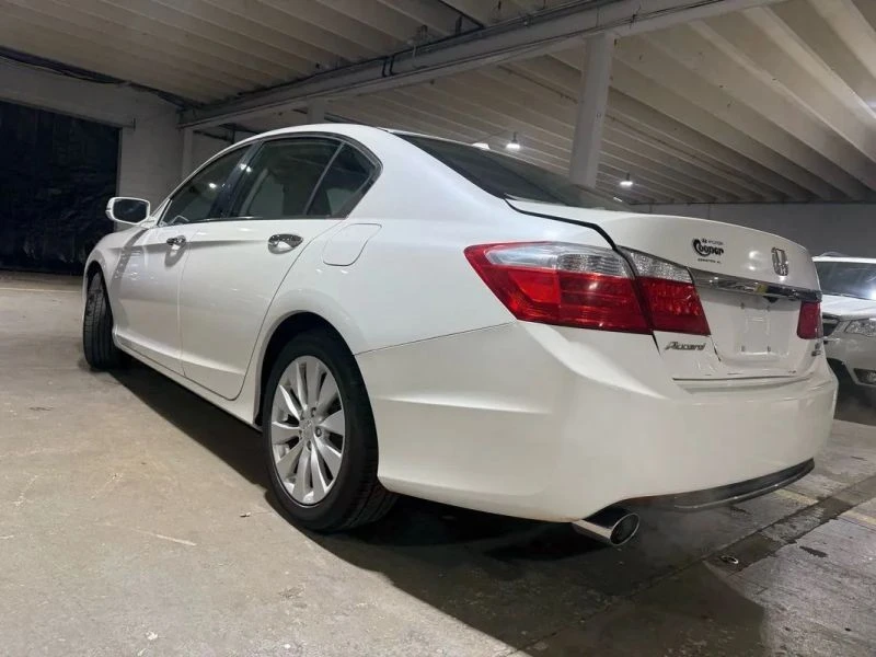 2014 Honda Accord 9th Gen - Image 3 of 12