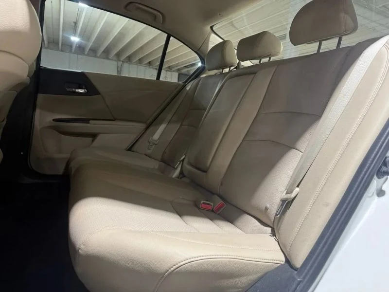 2014 Honda Accord 9th Gen - Image 11 of 12