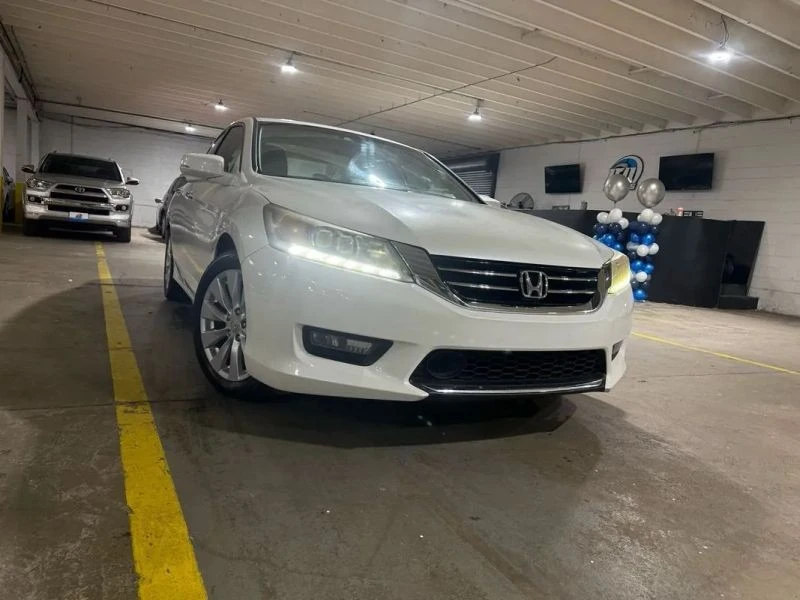 2014 Honda Accord 9th Gen - Image 6 of 12