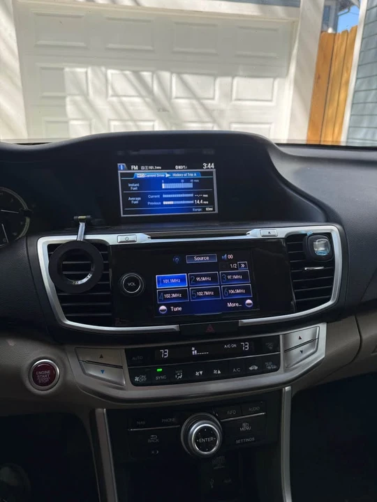 2014 Honda Accord 9th Gen - Image 6 of 8