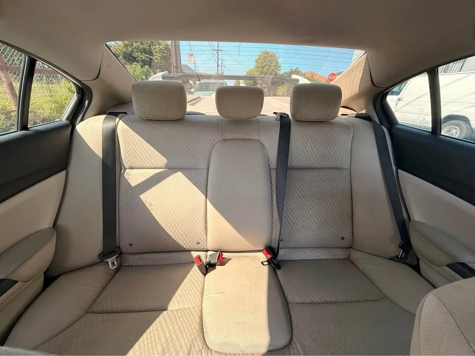 2014 Honda Civic 9th Gen - Image 4 of 10