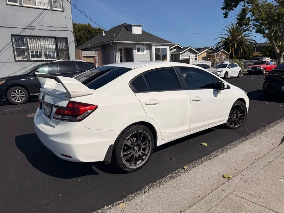 2014 Honda Civic 9th Gen - Image 5 of 10