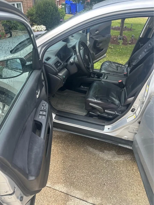 2014 Honda CR-V 4th Gen - Image 2 of 7