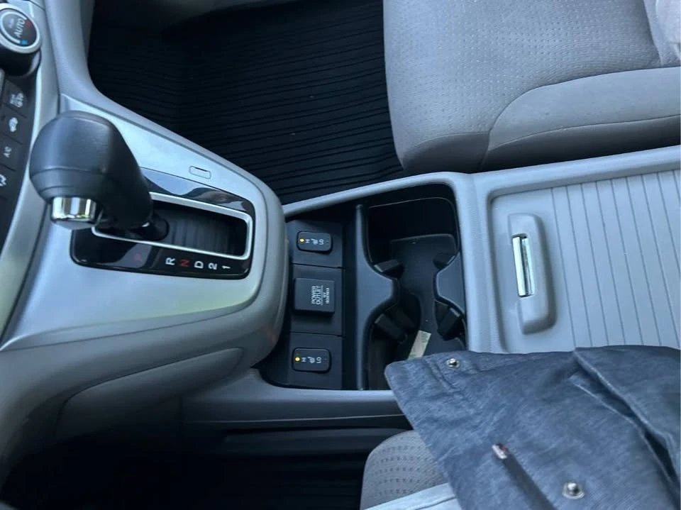 2014 Honda CR-V 4th Gen - Image 10 of 18
