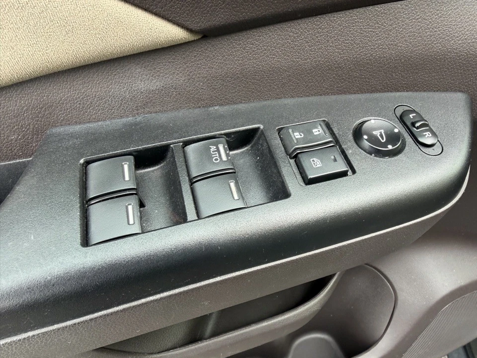 2014 Honda CR-V 4th Gen - Image 11 of 12
