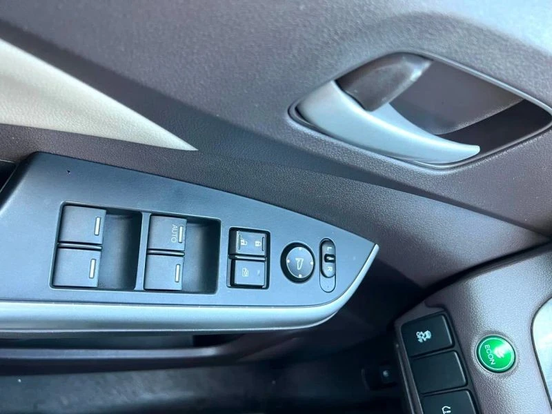 2014 Honda CR-V 4th Gen - Image 10 of 12