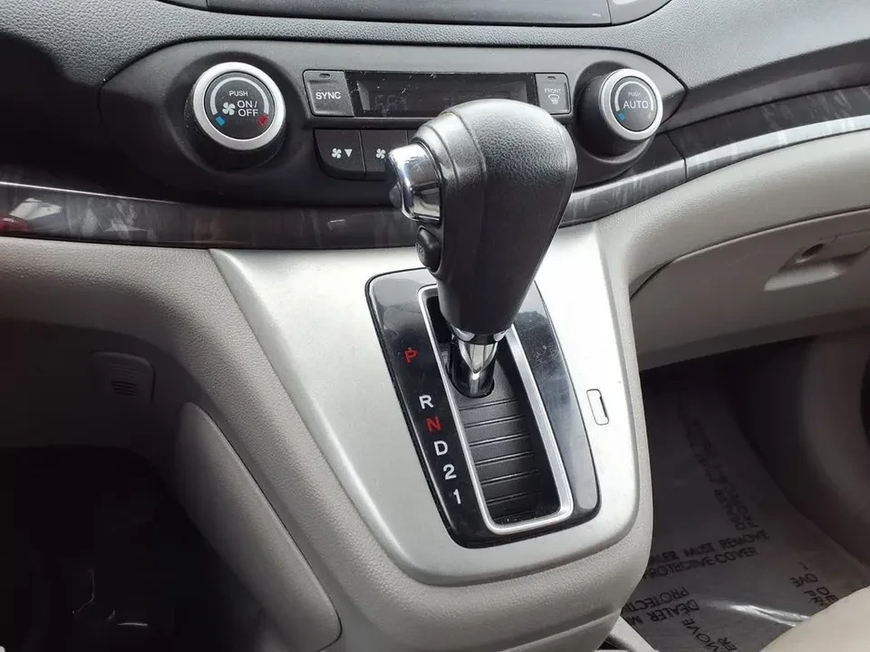 2014 Honda CR-V 4th Gen - Image 9 of 19