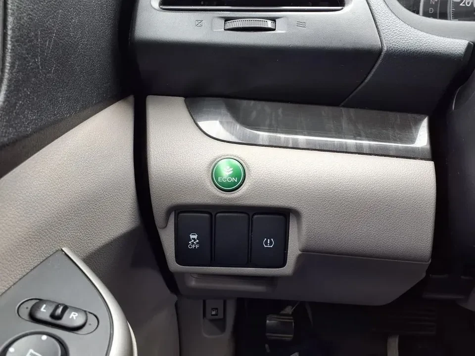 2014 Honda CR-V 4th Gen - Image 16 of 19