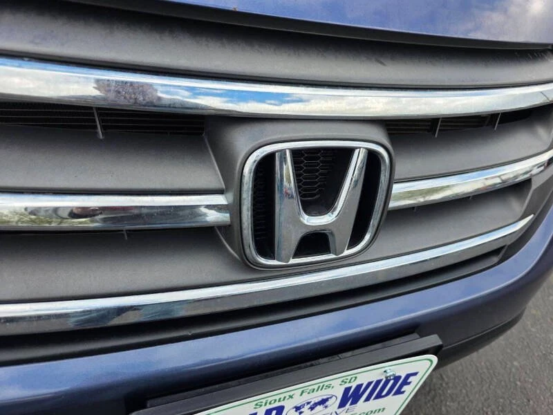 2014 Honda CR-V 4th Gen - Image 3 of 19