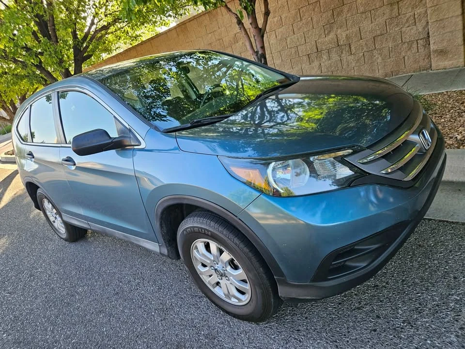 2014 Honda CR-V 4th Gen - Image 2 of 14