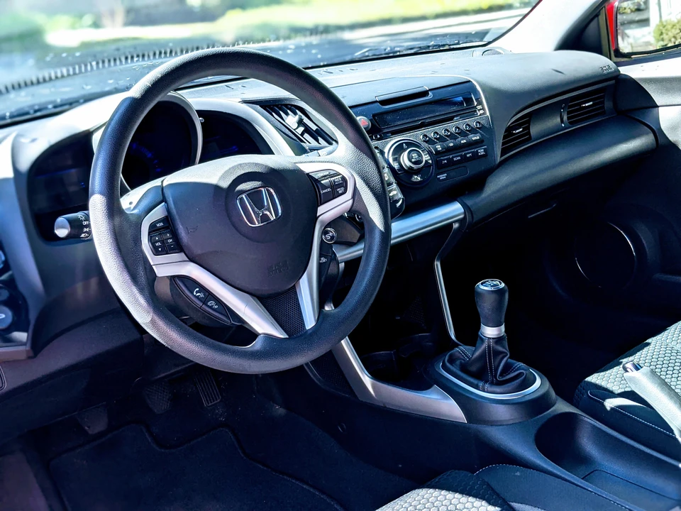 2014 Honda CR-Z - Image 28 of 31