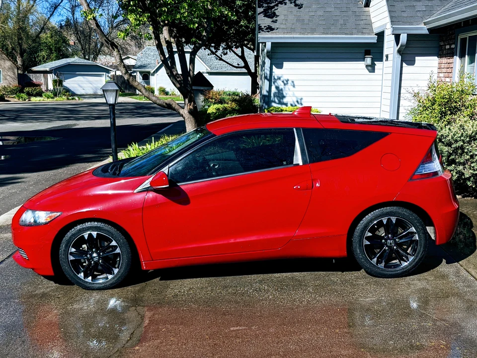 2014 Honda CR-Z - Image 8 of 31