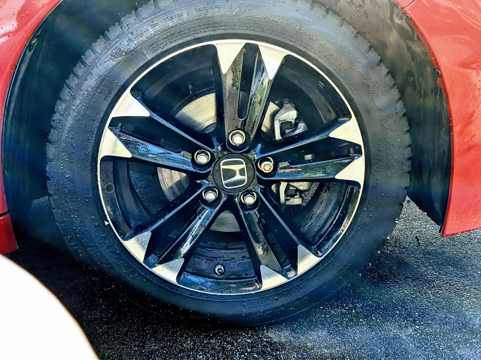 2014 Honda CR-Z - Image 25 of 31