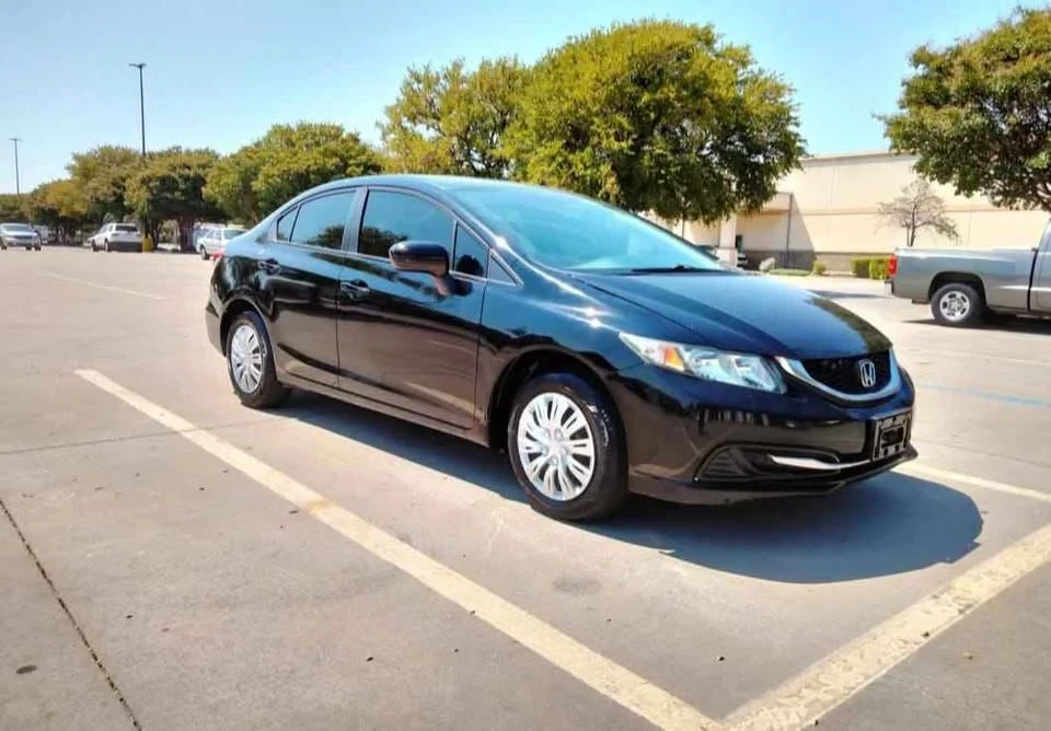 2014 Honda Civic 9th Gen - Image 3 of 17