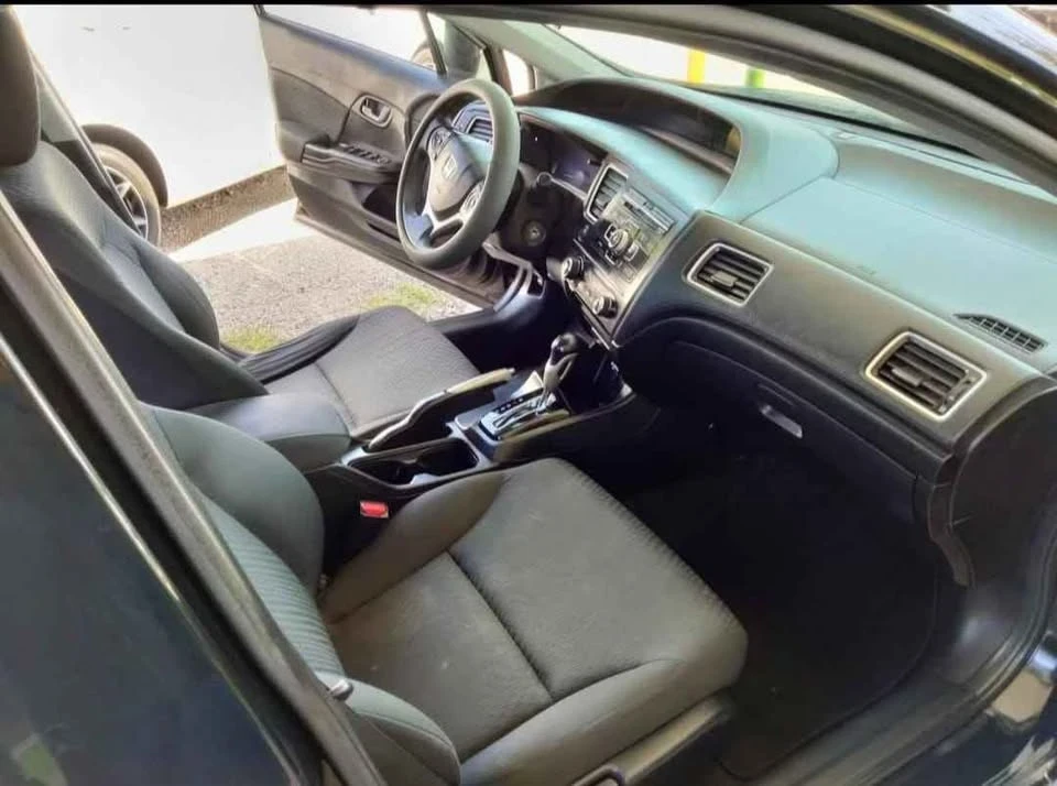2014 Honda Civic 9th Gen - Image 12 of 17