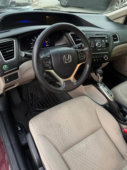 2014 Honda Civic 9th Gen - Image 9 of 10