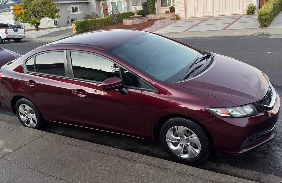 2014 Honda Civic 9th Gen - Image 3 of 10