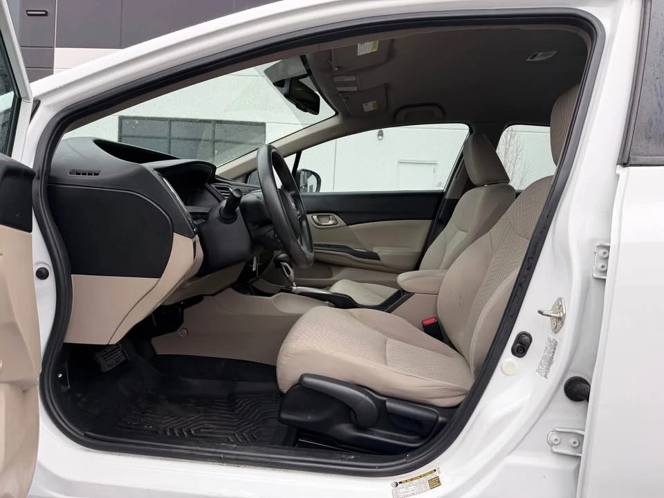 2014 Honda Civic 9th Gen - Image 17 of 20