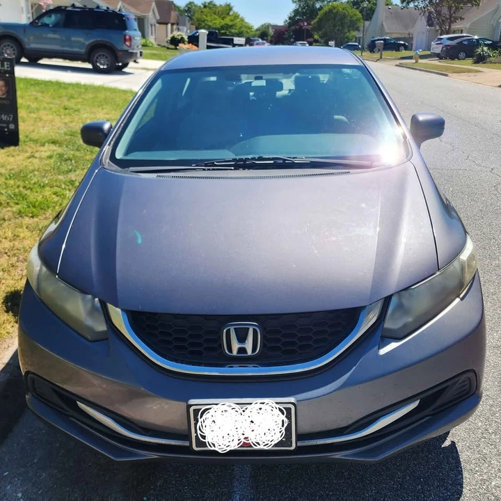 2014 Honda Civic 9th Gen - Image 2 of 9