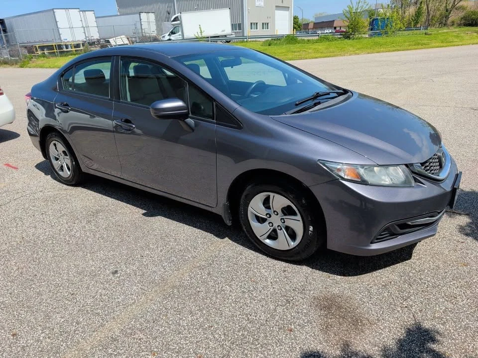 2014 Honda Civic 9th Gen - Image 7 of 20